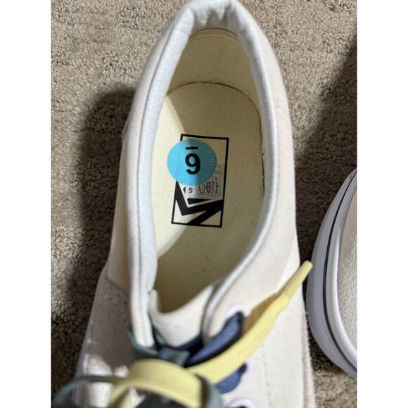 NEW Vans UV Dream Era Skate Shoe Canvas‎ Suede Men’s 6 Cream - Picture 7 of 9